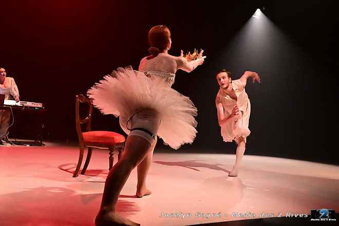 PIERROT ENTRE 3 LUNES - Festival d'opéra de Québec 2025